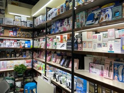 夫妻17年開(kāi)始創(chuàng)業(yè),直面疫情和電商的中小商戶(hù),如何能夠撥云見(jiàn)光